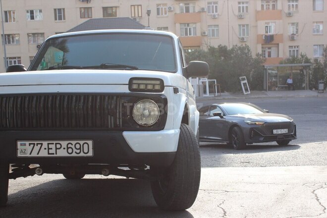 LADA (VAZ) Niva 2011, 186,000 km - 1.7 л - Bakı
