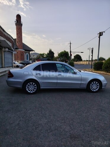 Mercedes E 220 d 2004, 354,000 km - 2.2 l - Lənkəran
