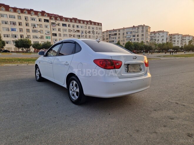 Hyundai Avante 2009, 242,000 km - 1.6 л - Bakı