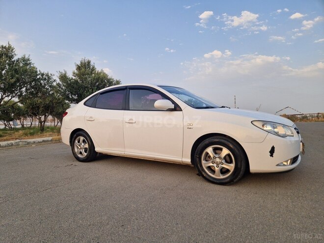 Hyundai Avante 2009, 242,000 km - 1.6 л - Bakı