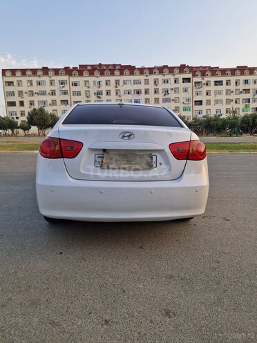 Hyundai Avante 2009, 242,000 km - 1.6 л - Bakı