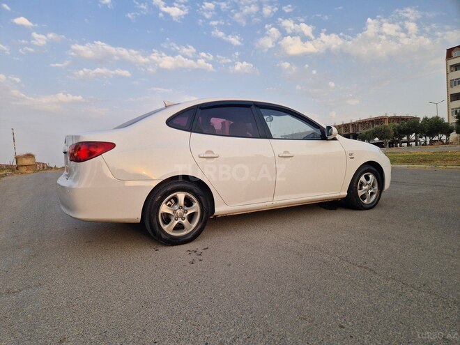 Hyundai Avante 2009, 242,000 km - 1.6 л - Bakı