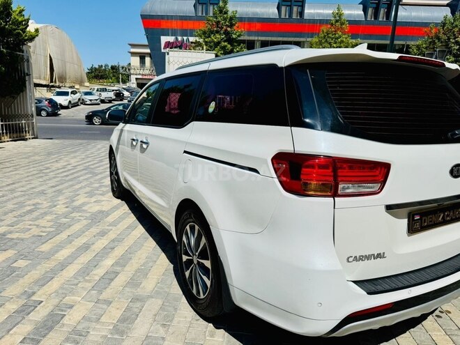 Kia Carnival 2017, 189,000 km - 2.2 l - Bakı