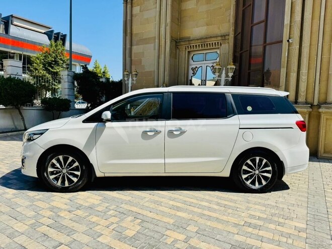 Kia Carnival 2017, 189,000 km - 2.2 l - Bakı