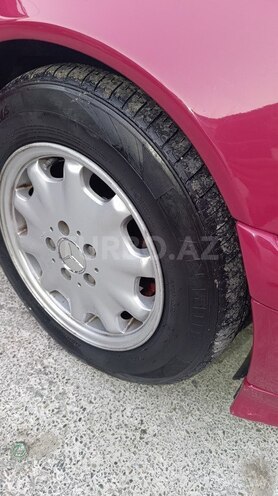 Mercedes C 180 1997, 330,000 km - 1.8 л - Bakı