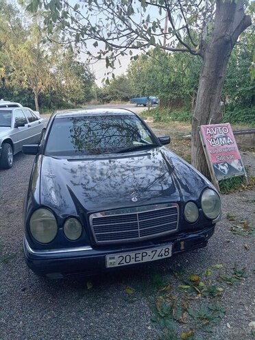 Mercedes E 240 1997, 340,000 km - 2.4 l - Goranboy
