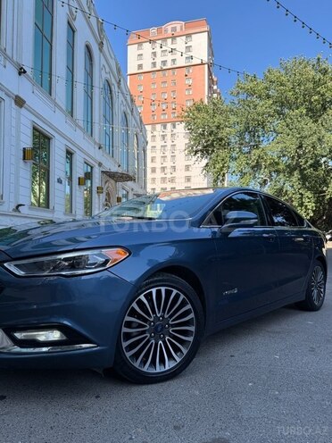 Ford Fusion (North America) 2017, 250,000 km - 2.0 л - Bakı