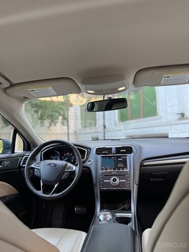 Ford Fusion (North America) 2017, 250,000 km - 2.0 л - Bakı