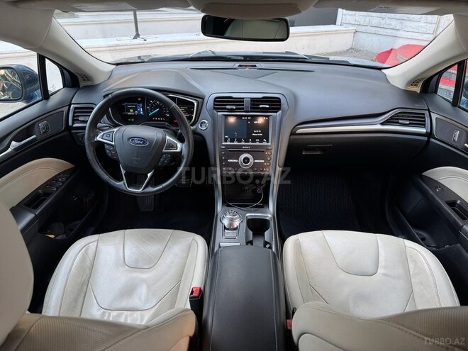 Ford Fusion (North America) 2017, 250,000 km - 2.0 л - Bakı