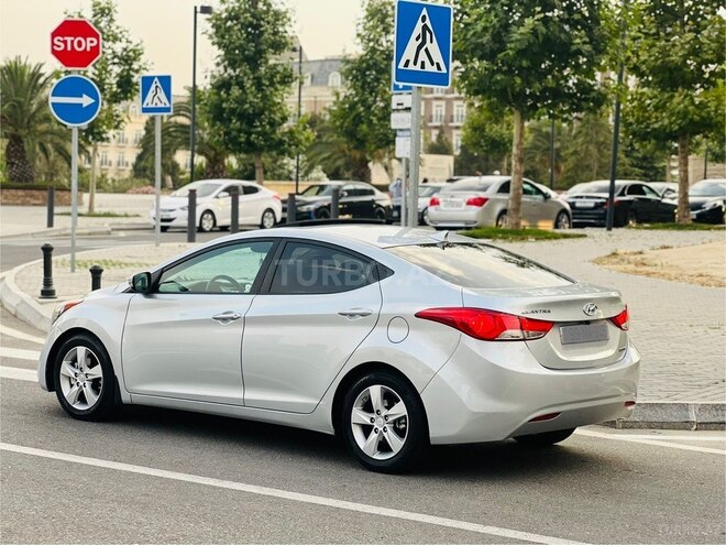 Hyundai Elantra 2013, 235,422 km - 1.8 л - Bakı