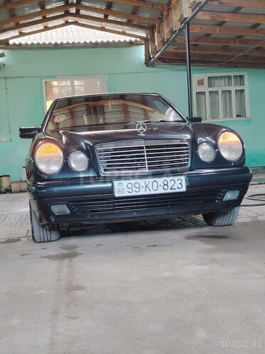 Mercedes E 240 1998, 445,699 km - 2.4 l - Xaçmaz