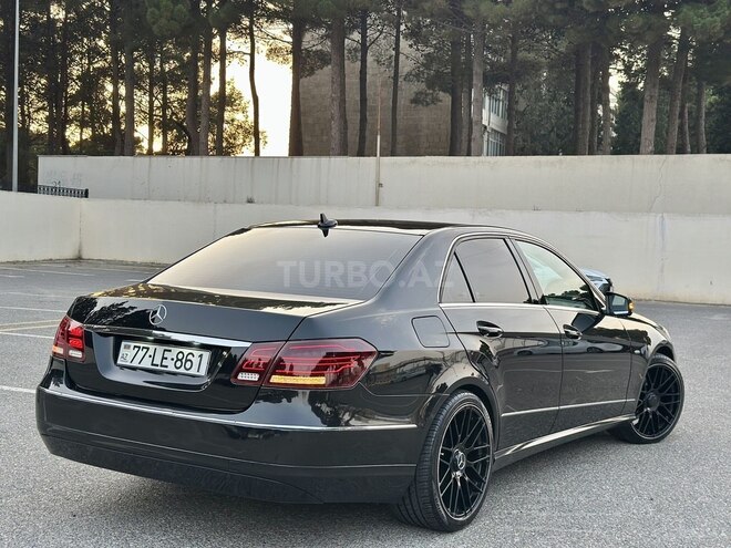 Mercedes E 220 d 2010, 214,700 km - 2.2 l - Bakı