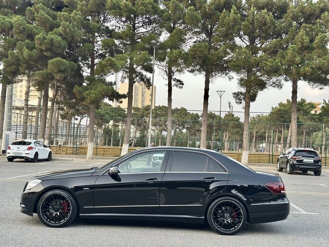 Mercedes E 220 d 2010, 214,700 km - 2.2 l - Bakı