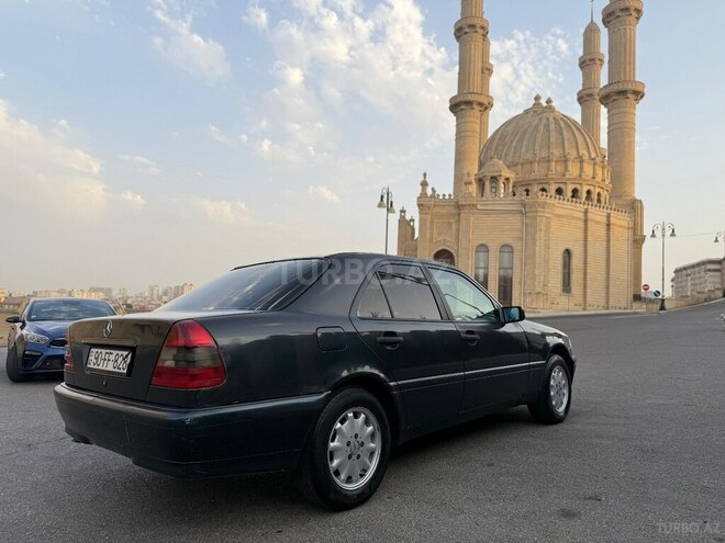 Mercedes C 180 1997, 452,636 km - 1.8 л - Bakı