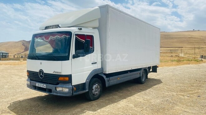 Mercedes Atego 815 2000, 330,000 km - 4.3 l - Bakı