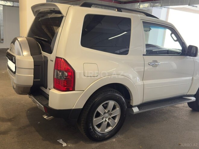 Mitsubishi Pajero 2007, 201,000 km - 3.0 l - Bakı