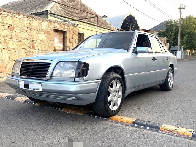 Mercedes E 300 d 1992, 256,000 km - 3.0 l - Gəncə