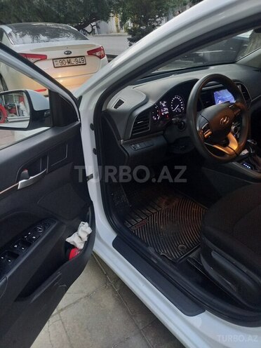 Hyundai Elantra 2019, 141,000 km - 1.6 л - Bakı