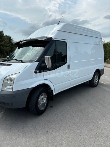 Ford Transit 2009, 179,000 km - 2.4 л - Quba