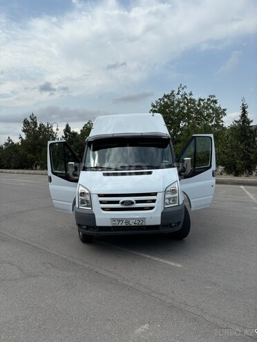 Ford Transit 2009, 179,000 km - 2.4 л - Quba