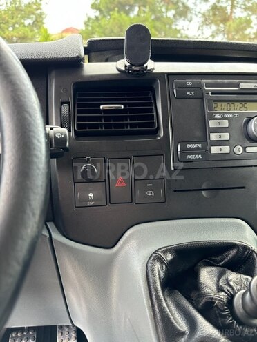 Ford Transit 2009, 179,000 km - 2.4 л - Quba
