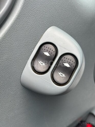 Ford Transit 2009, 179,000 km - 2.4 л - Quba