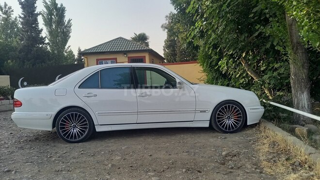 Mercedes E 320 1999, 280,000 km - 3.2 l - Cəlilabad