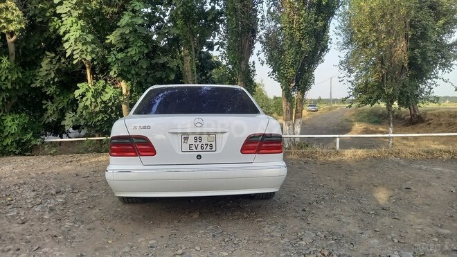 Mercedes E 320 1999, 280,000 km - 3.2 l - Cəlilabad