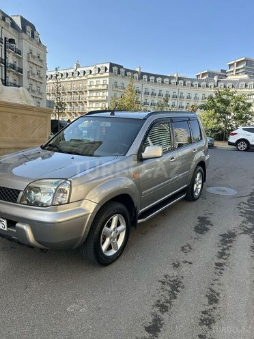 Nissan X-Trail 2001, 323,000 km - 2.0 l - Bakı