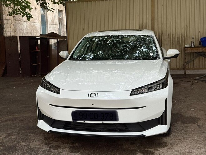 Changan Qiyuan A05 2025, 0 km - 1.5 l - Bakı