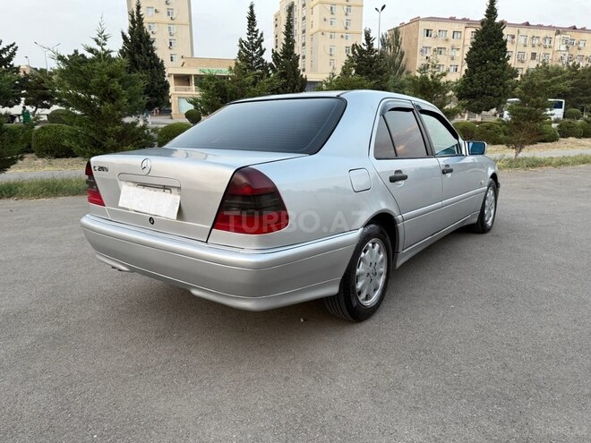 Mercedes C 200 1999, 2,815,427 km - 2.0 л - Sumqayıt