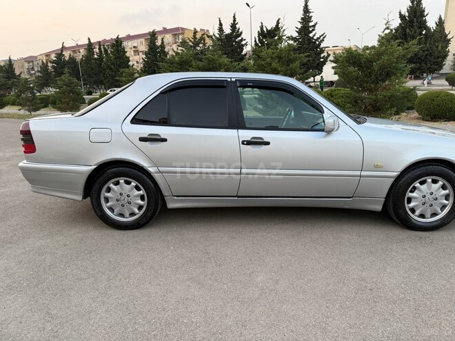 Mercedes C 200 1999, 2,815,427 km - 2.0 л - Sumqayıt