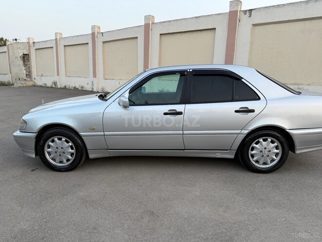 Mercedes C 200 1999, 2,815,427 km - 2.0 л - Sumqayıt