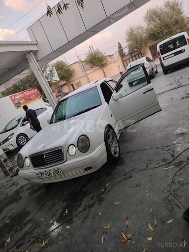 Mercedes E 230 1996, 325,000 km - 2.3 l - Bakı
