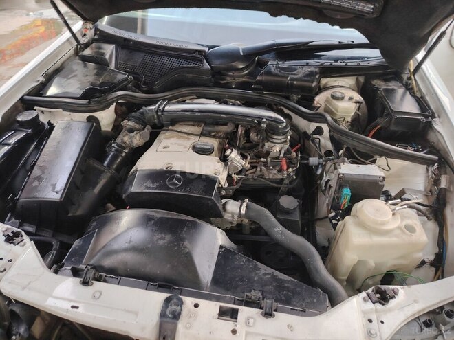 Mercedes E 230 1996, 325,000 km - 2.3 l - Bakı