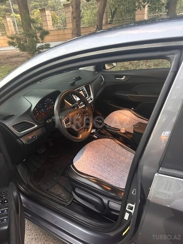 Hyundai Accent 2018, 185,075 km - 1.6 л - Bakı
