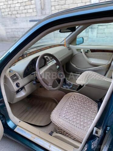 Mercedes C 230 1997, 243,000 km - 2.3 l - Bakı