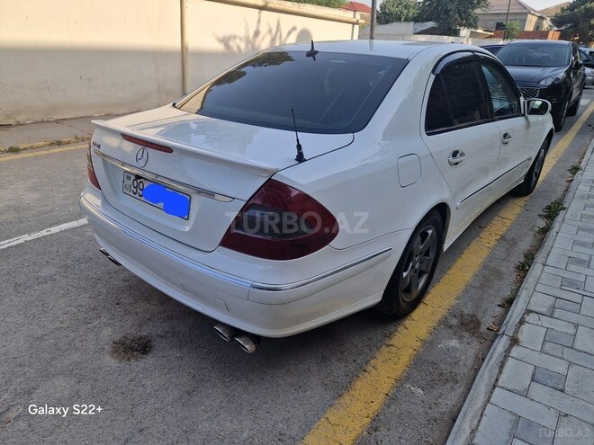 Mercedes E 240 2004, 325,088 km - 2.6 l - Bakı