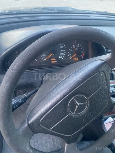 Mercedes C 180 1998, 423,324 km - 1.8 l - Bakı