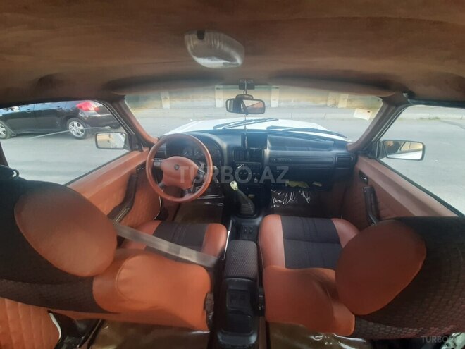 GAZ 24 1983, 245,000 km - 2.5 л - Ağcabədi