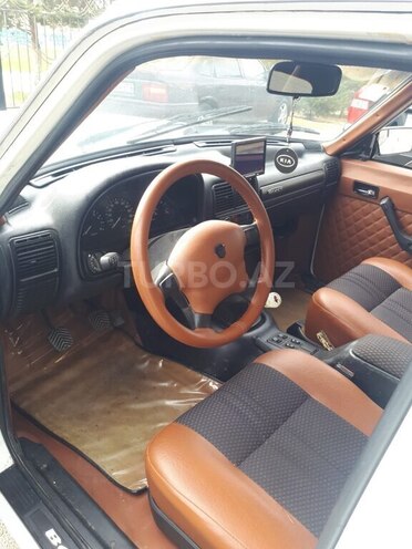 GAZ 24 1983, 245,000 km - 2.5 л - Ağcabədi