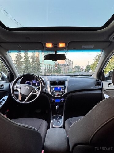 Hyundai Accent 2013, 240,000 km - 1.6 l - Bakı