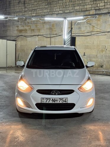 Hyundai Accent 2013, 240,000 km - 1.6 l - Bakı