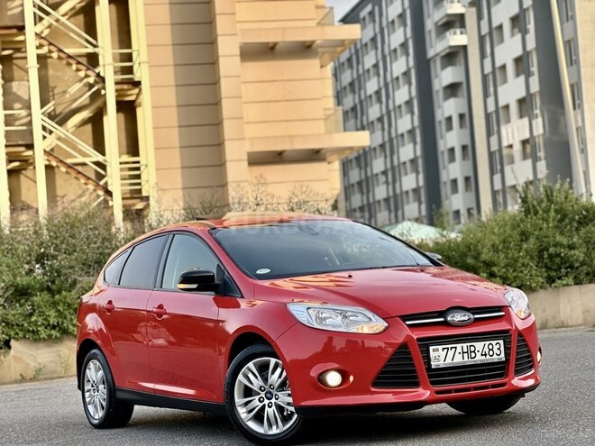 Ford Focus 2014, 235,680 km - 1.6 л - Bakı