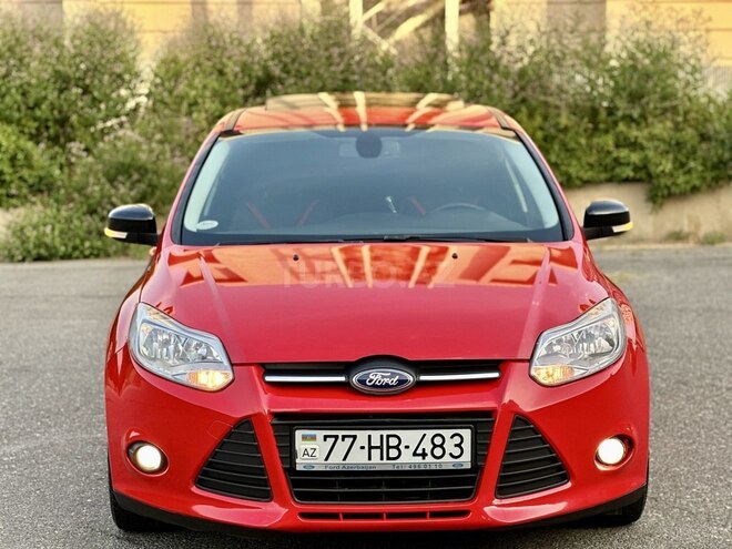 Ford Focus 2014, 235,680 km - 1.6 л - Bakı