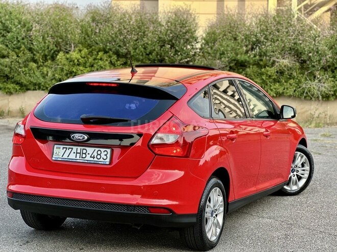 Ford Focus 2014, 235,680 km - 1.6 л - Bakı