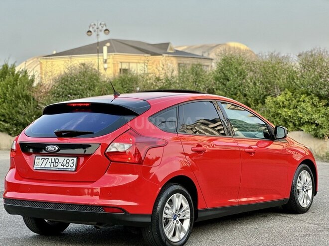 Ford Focus 2014, 235,680 km - 1.6 л - Bakı