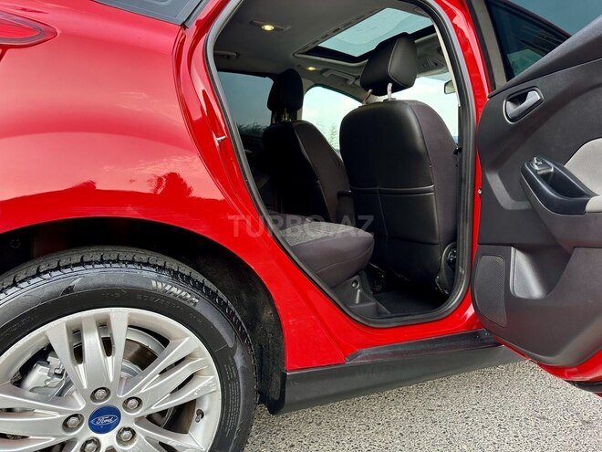 Ford Focus 2014, 235,680 km - 1.6 л - Bakı