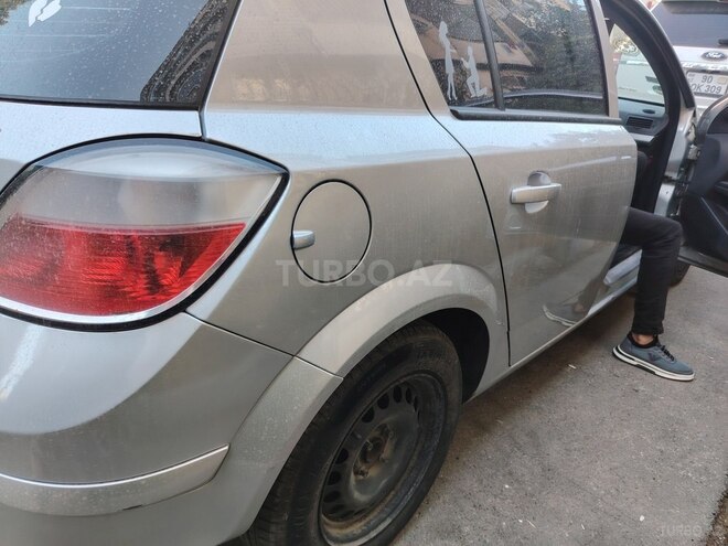 Opel Astra 2006, 255,000 km - 1.4 l - Bakı