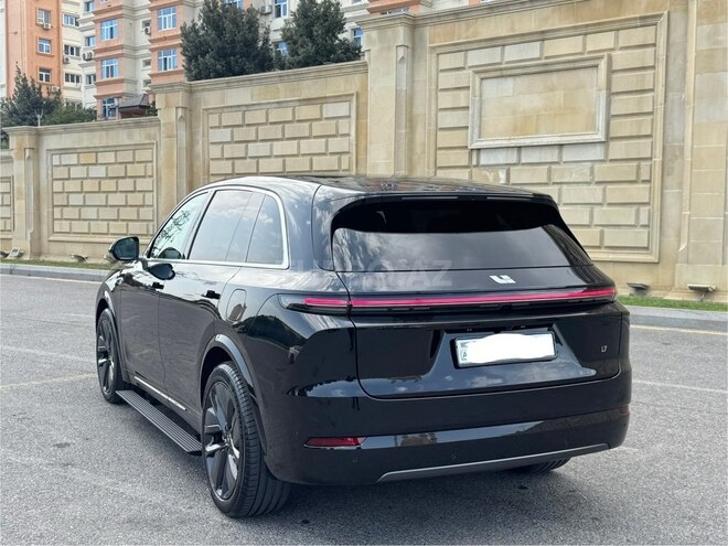 Li Auto L7 2024, 15,000 km - 1.5 л - Bakı